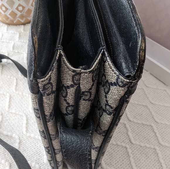Vintage 1980s Gucci Shoulder Bag - Picture 15 of 16